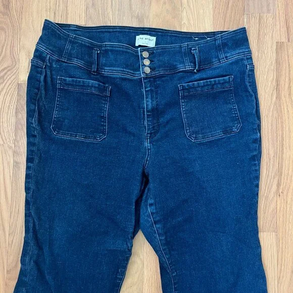 lane bryant - ultra high rise flare denim jean - flex magic waistband - size 22 - Picture 6 of 10